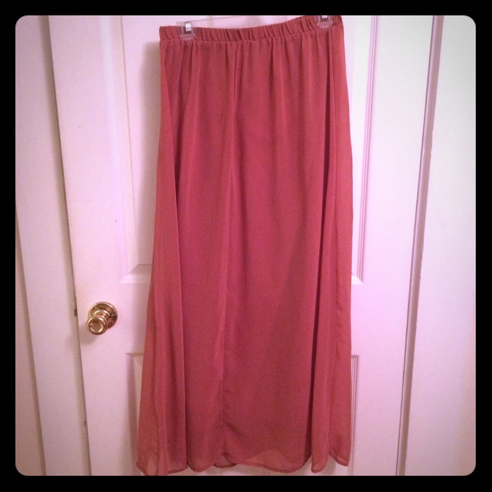 Chiffon maxi skirt!